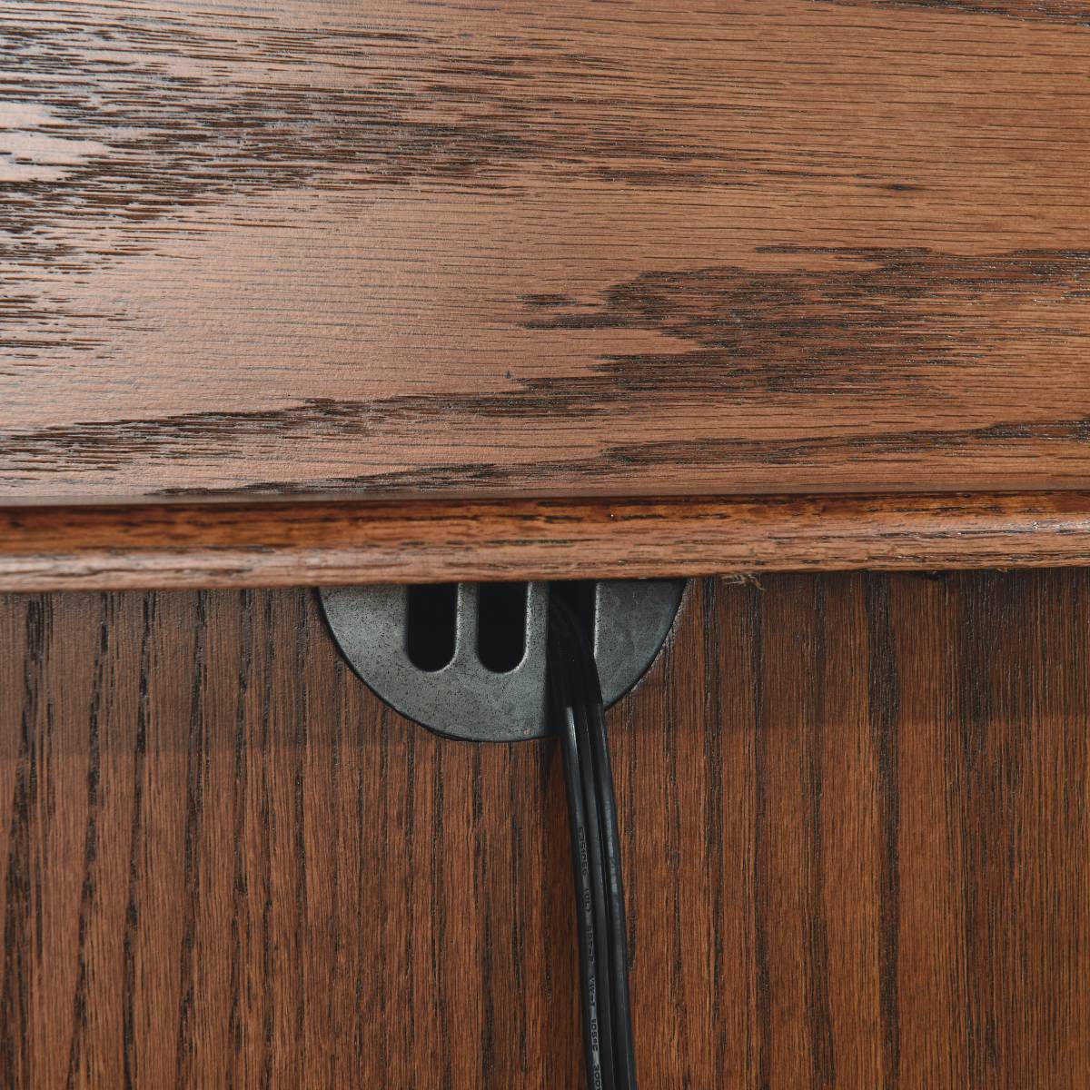 42" Student Roll Top Desk w/ USB Power Outlet BW