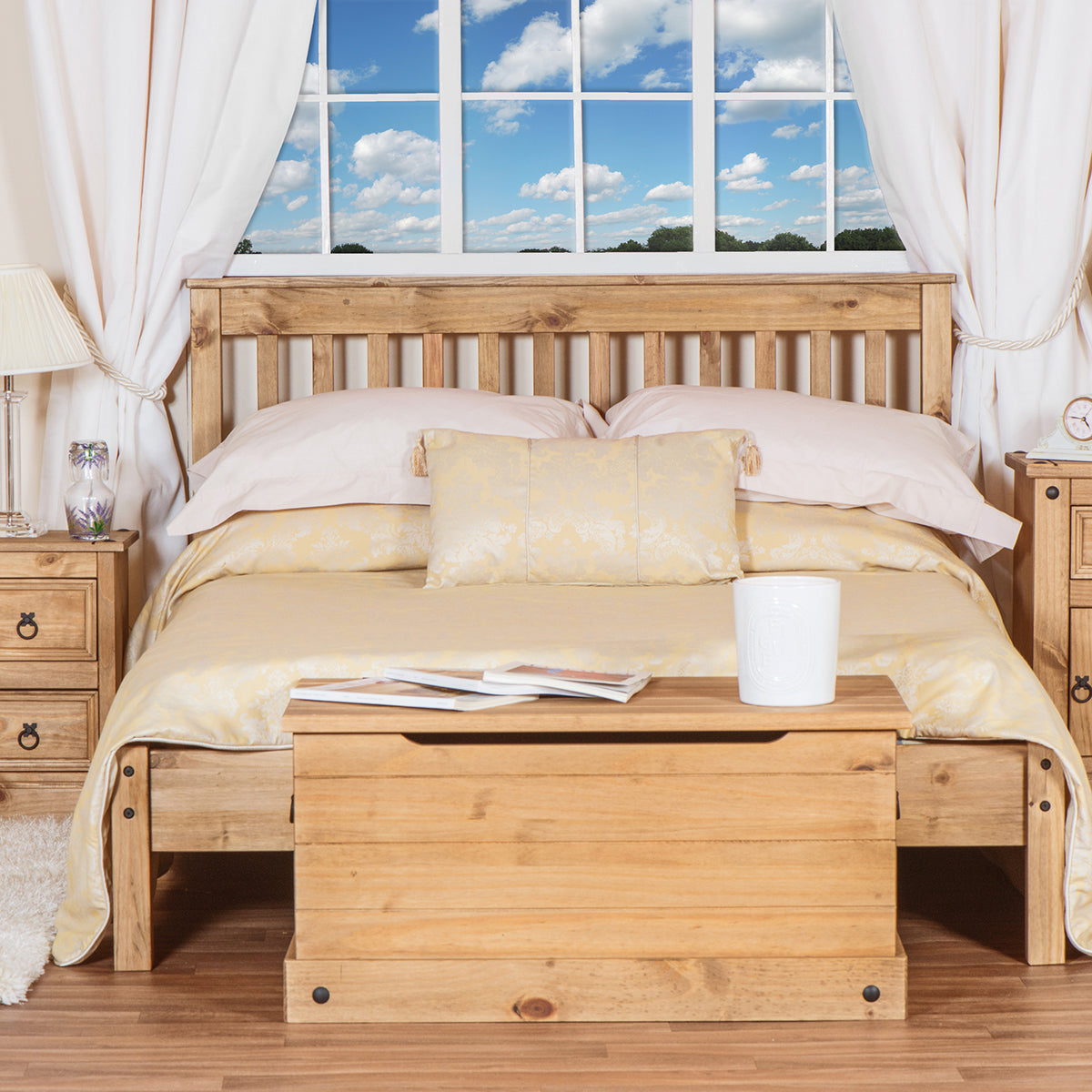 Wood Slatted Queen Size Bed Corona | Furniture Dash